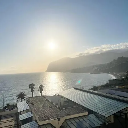 Seaview Apartment Walking To The Beach Funchal  Exterior foto